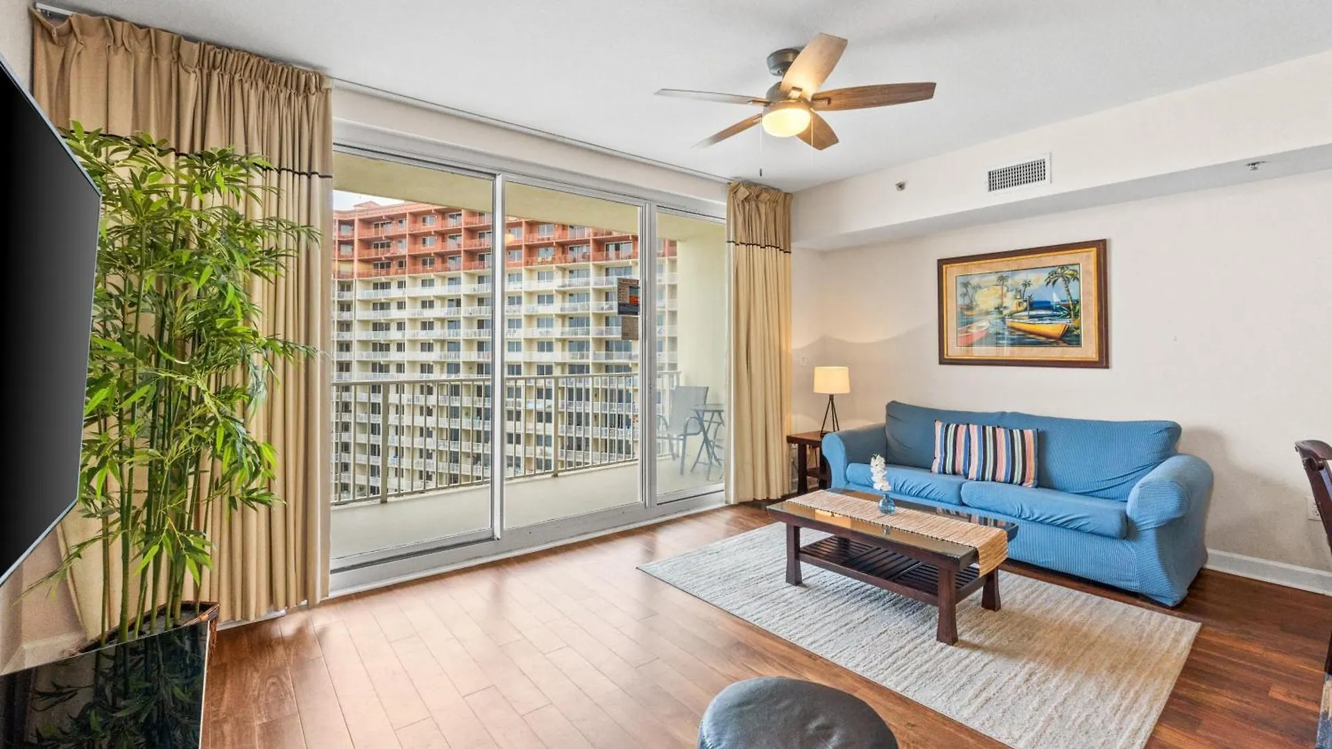 Shores Of Panama #1724 By Book That Condo Panama City Beach Feriehus