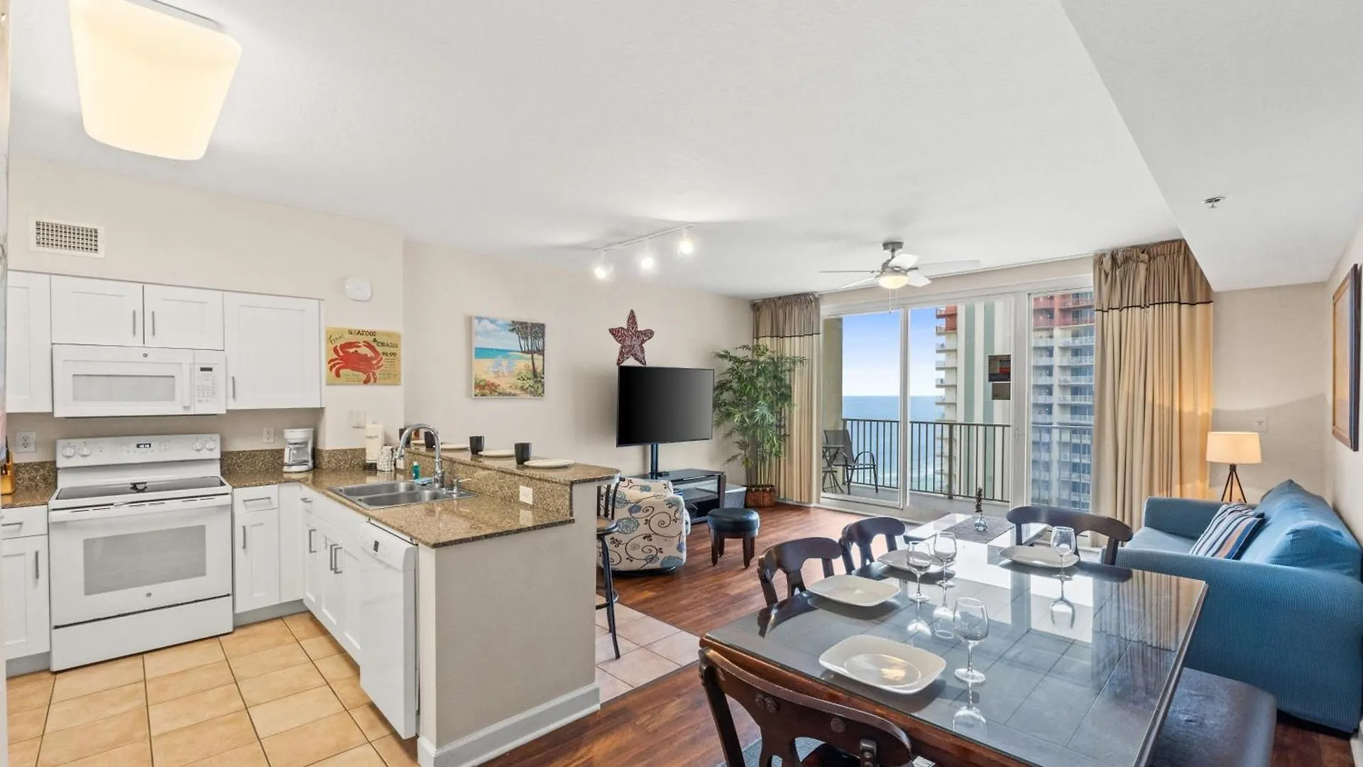 Shores Of Panama #1724 By Book That Condo Panama City Beach Feriehus