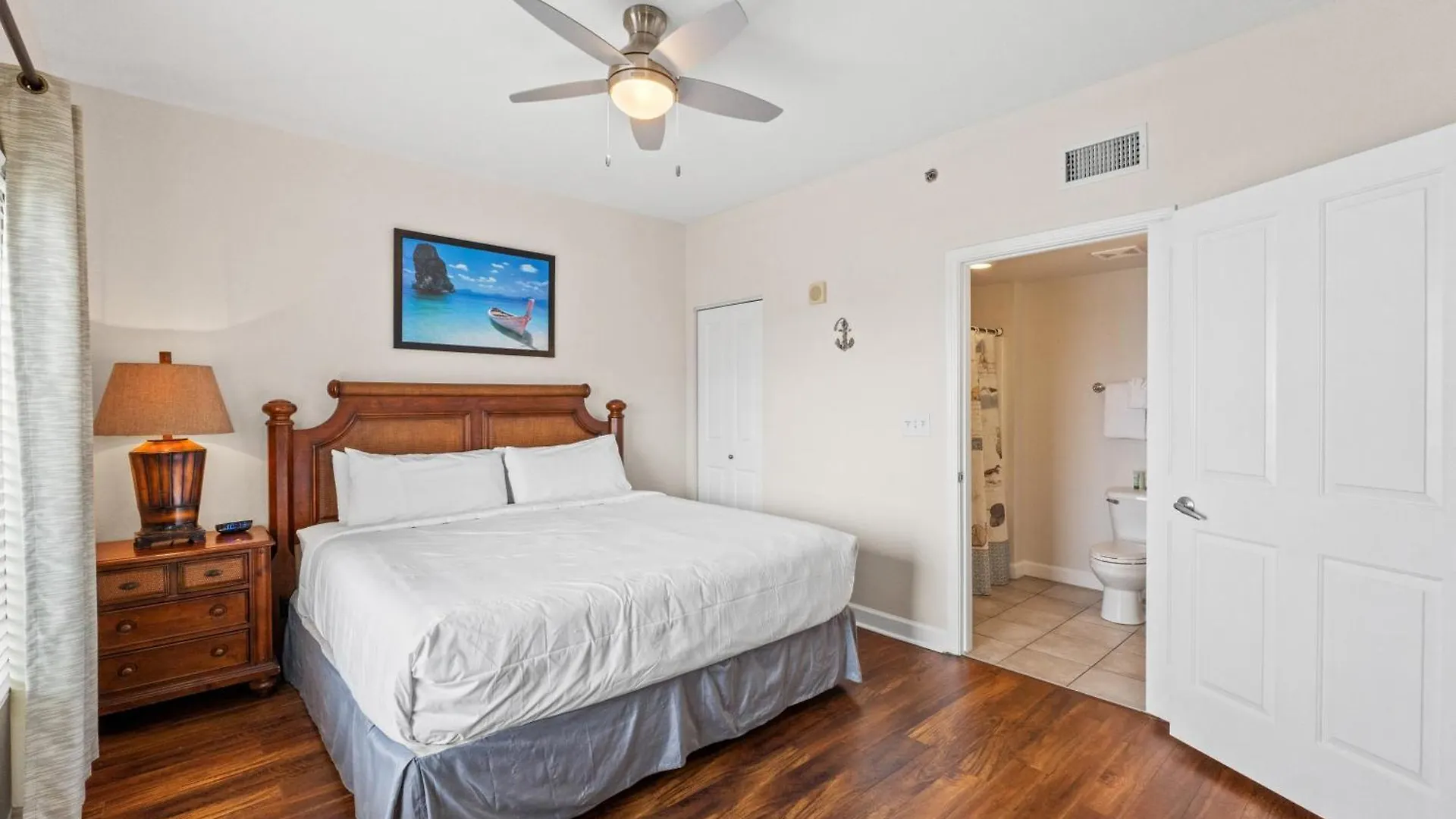Shores Of Panama #1724 By Book That Condo Panama City Beach Holiday home