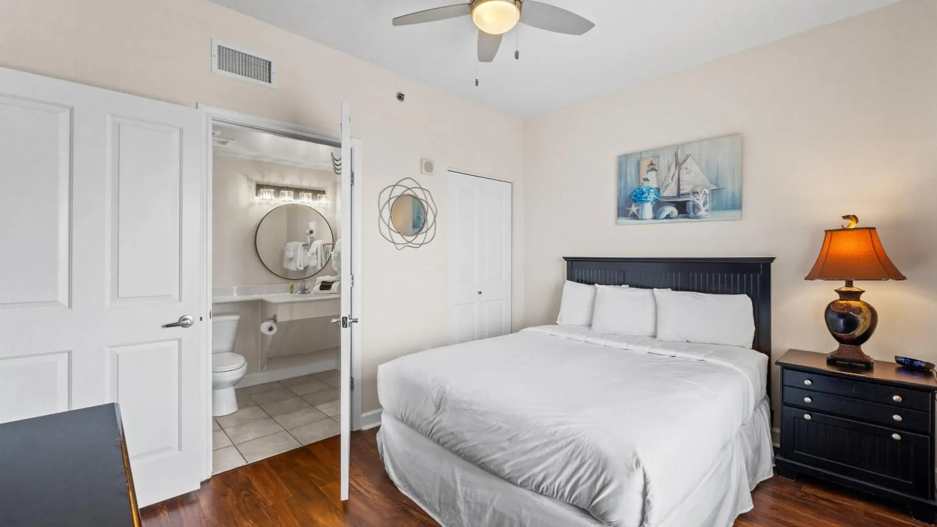 Holiday home Shores Of Panama #1724 By Book That Condo Panama City Beach