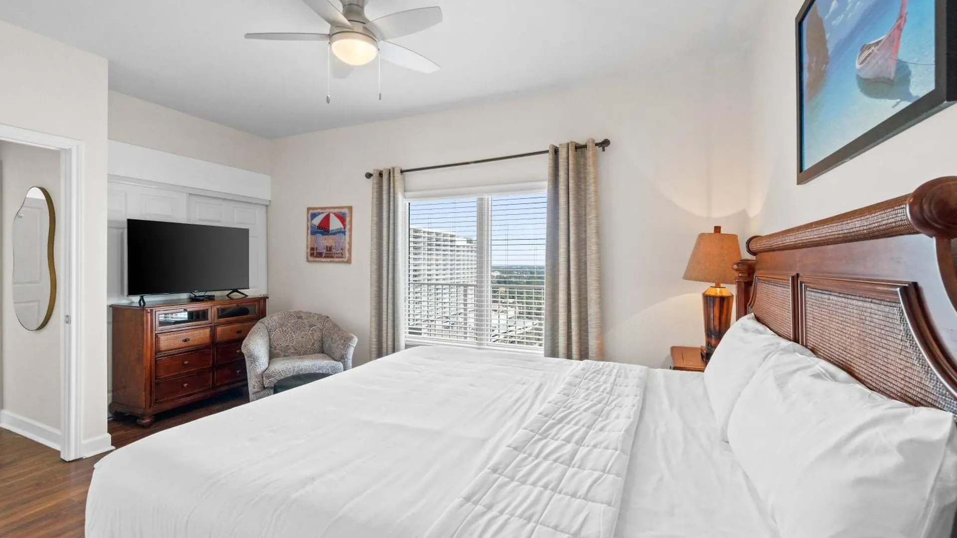 Shores Of Panama #1724 By Book That Condo Panama City Beach Holiday home